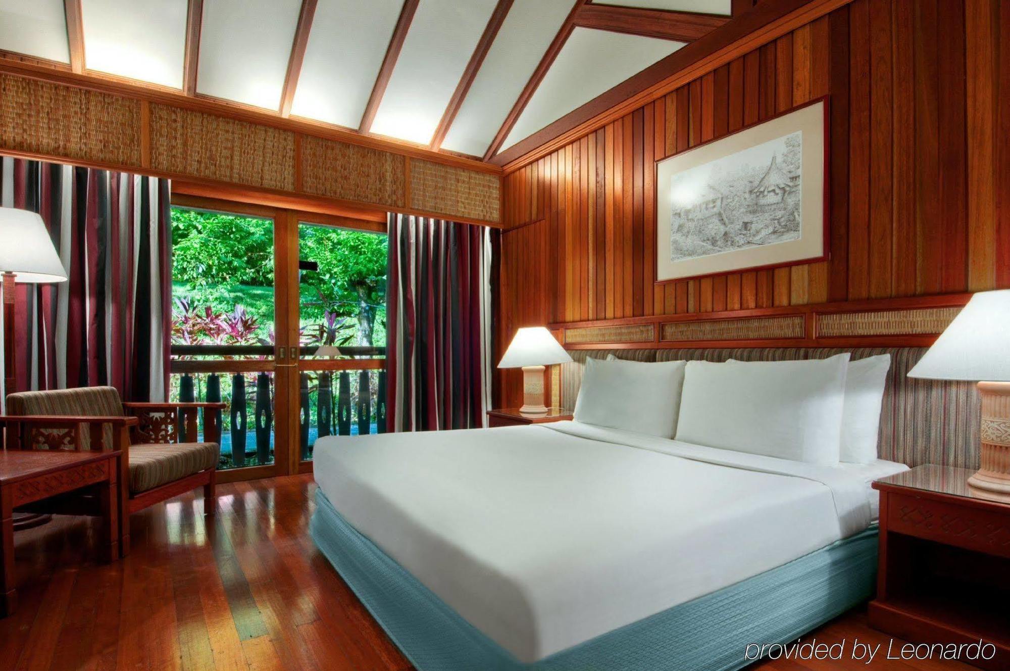 Aiman Batang Ai Resort & Retreat Lubok Antu Phòng bức ảnh